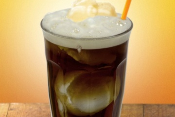 Old Fashioned Homemade Root Beer